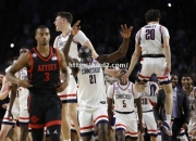 爱游戏体育-NBA季后赛即将打响，球迷热议各队实力对比